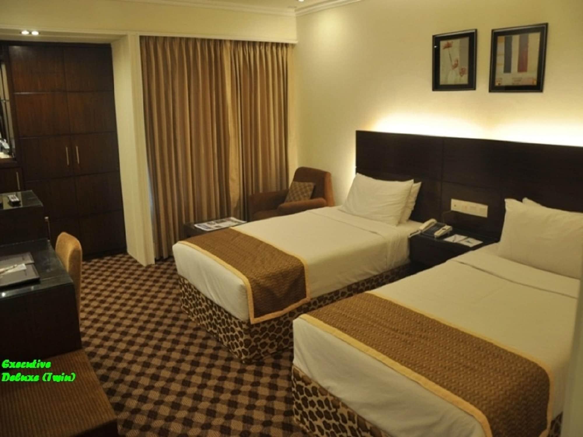 Hotel Agrabad Csittagong Kültér fotó