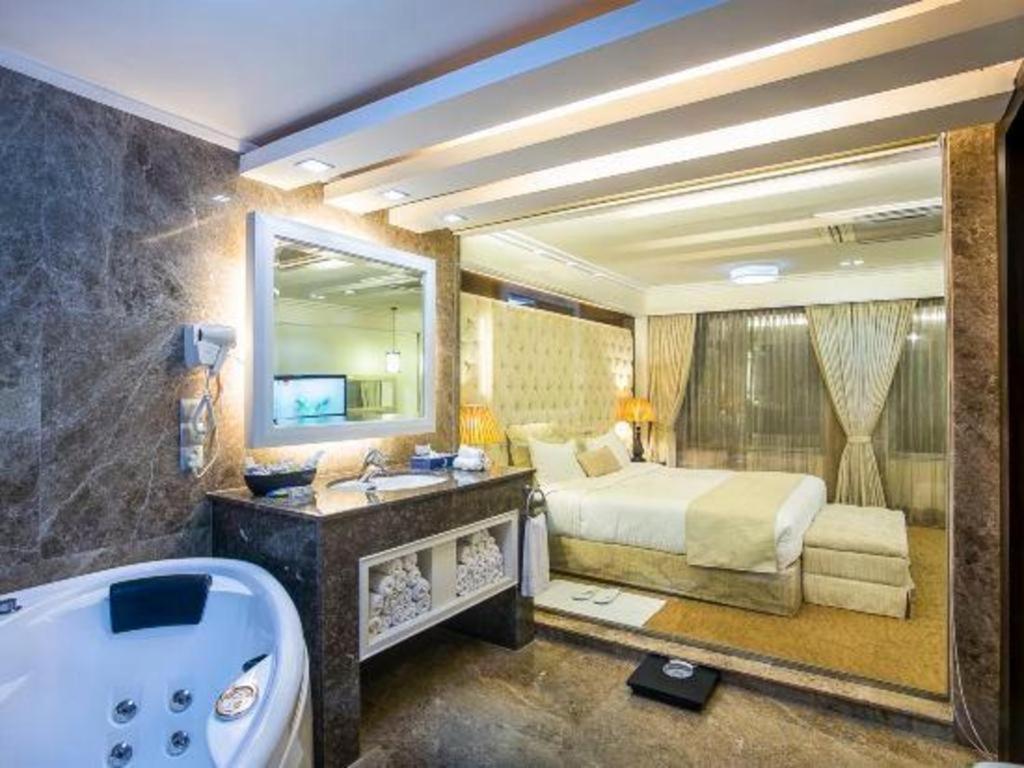 Hotel Agrabad Csittagong Kültér fotó