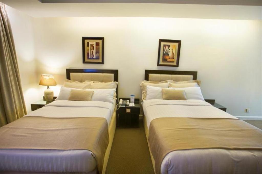 Hotel Agrabad Csittagong Kültér fotó
