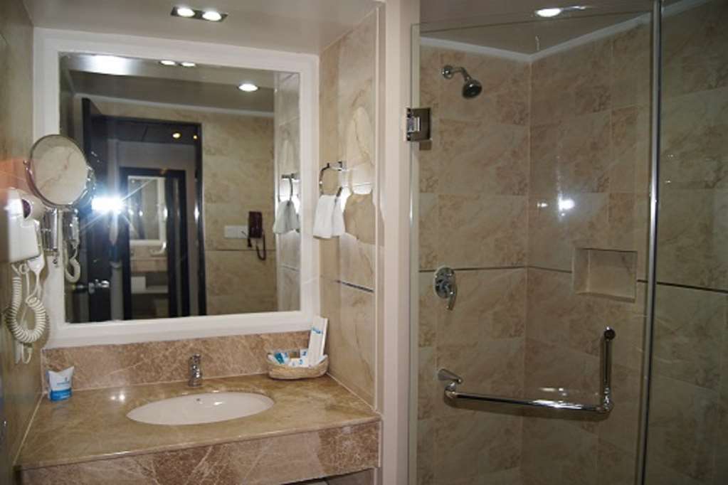 Hotel Agrabad Csittagong Szoba fotó